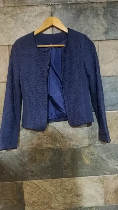 Chaqueta azul elegante para mujer - miniatura 1
