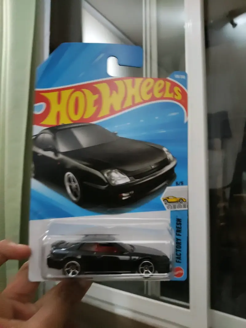 Hot Wheels Ford Mustang Shelby GT500 - 4