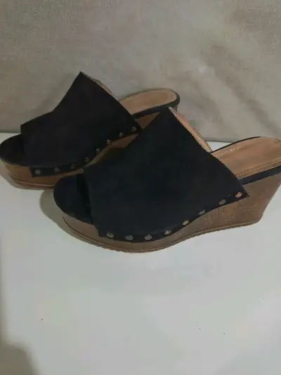 Sandalias de plataforma negras - miniatura 2