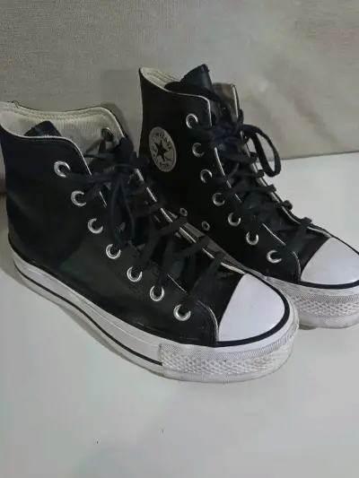 Zapatillas Converse negras de caña alta - miniatura 1
