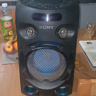 Parlante Sony con sonido potente - miniatura 3