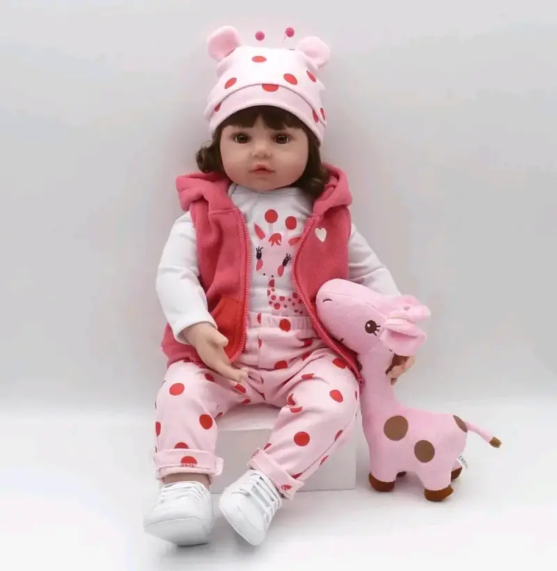 Muñeca bebé realista con accesorios - 4