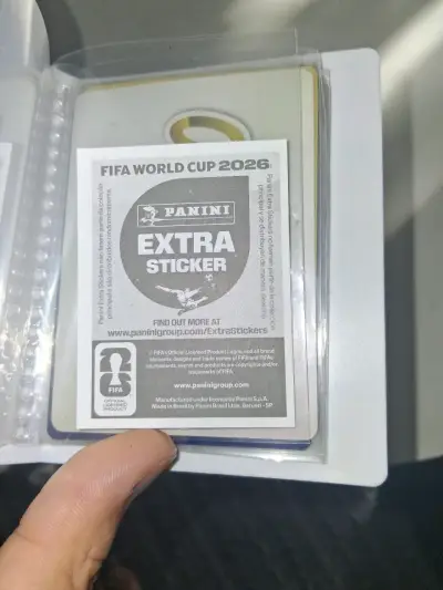 Lámina Extra  Gold Panini Lionel Messi FIFA - miniatura 6