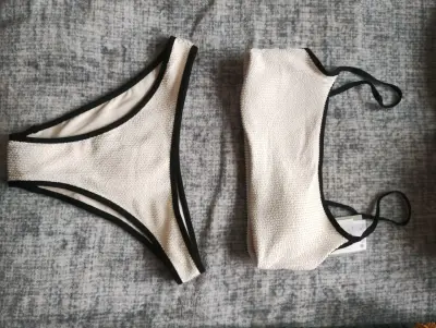 Conjunto Bikini H&M - miniatura 1