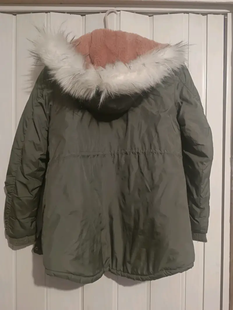 Parka verde con forro de chiporro - 3