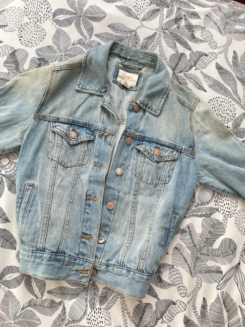 Chaqueta de mezclilla F21 talla S/M - 2