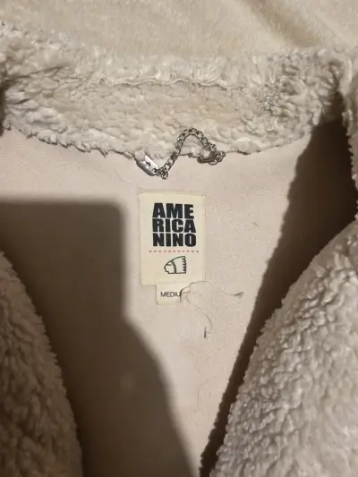 Chaqueta de lana sintética beige - miniatura 2