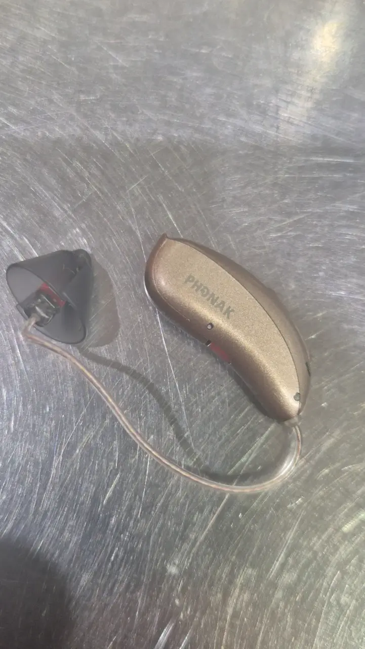 Audífono Phonak Audèo p70 - 1