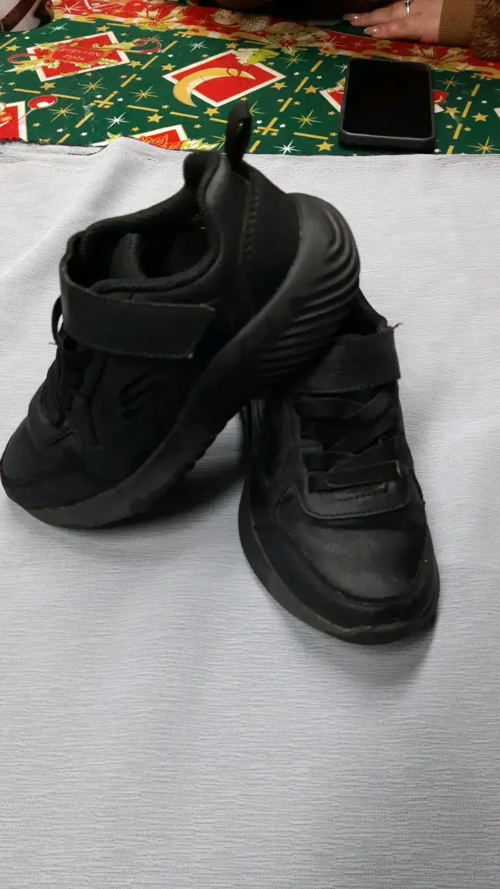 Zapatillas deportivas negras para niños
