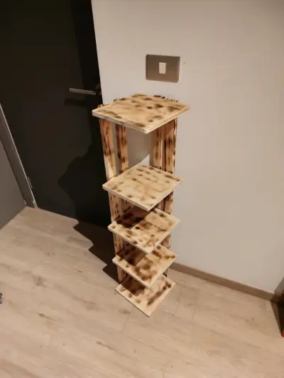 Estante de madera para plantas de 5 niveles - miniatura 2