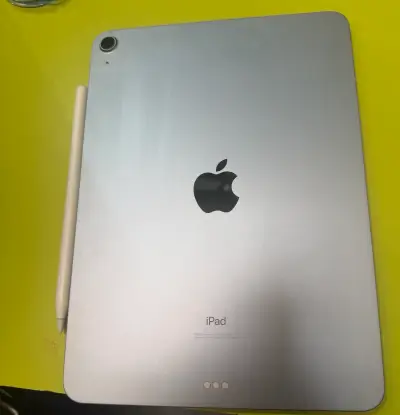 iPad Air 4ta generación + Apple Pencil - miniatura 1
