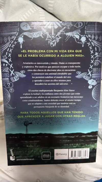 Libro 'Aristóteles y Dante descubren los secretos - miniatura 2