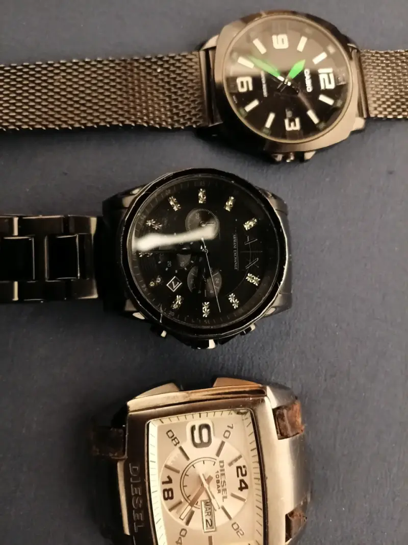 Lote de tres relojes de pulsera - 2