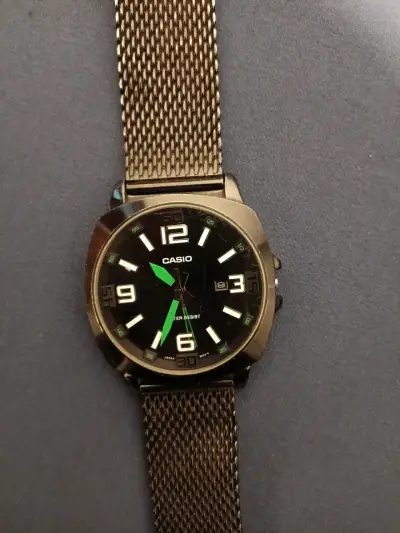 Lote de tres relojes de pulsera - miniatura 3
