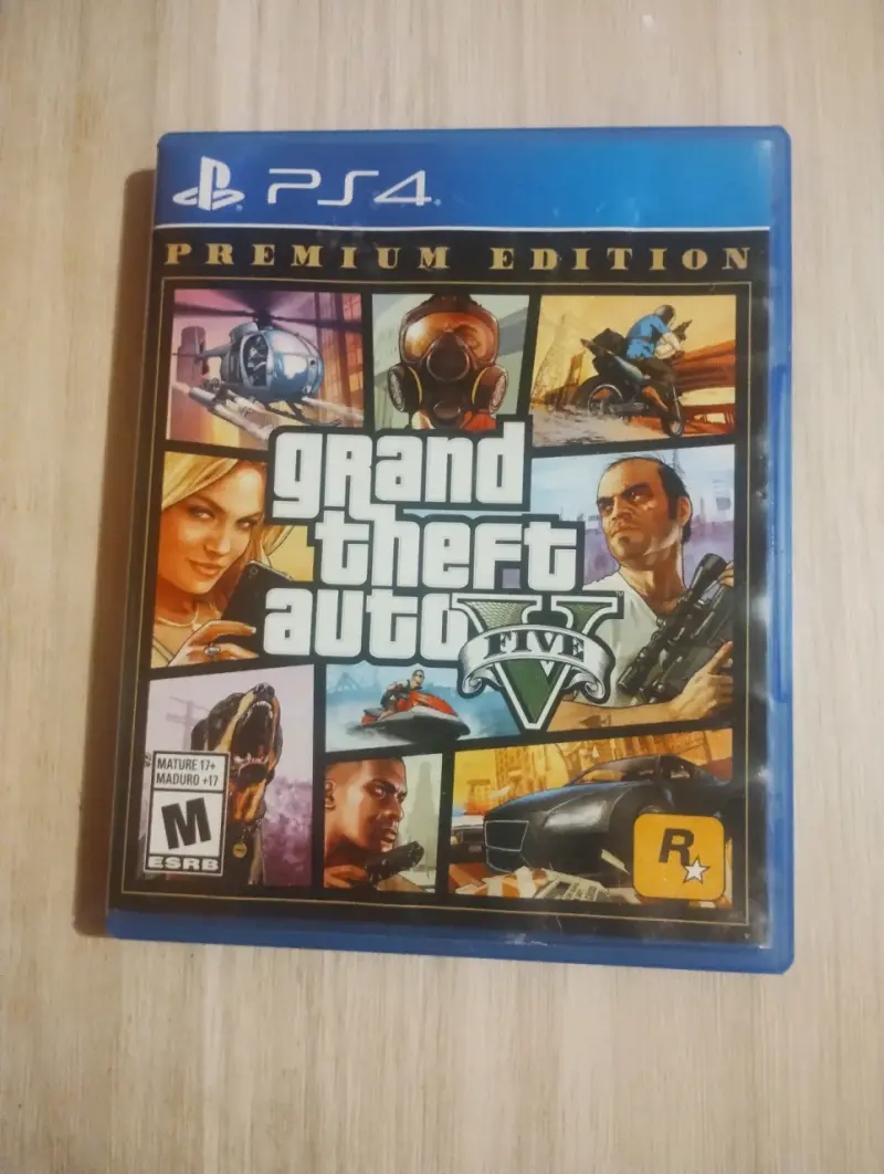 Grand Theft Auto V Premium Edition PS4 - 1