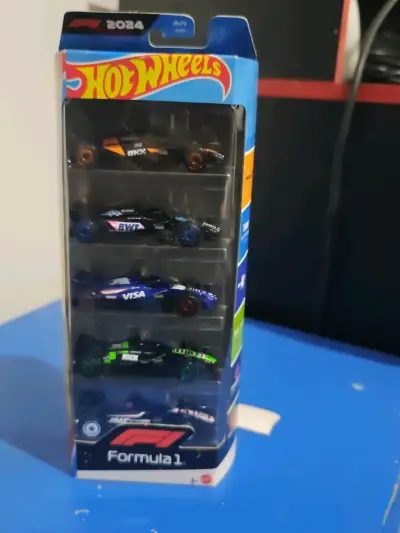 Set de autos Hot Wheels Fórmula 1 2024 - miniatura 1