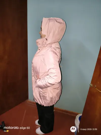 Parka rosada con capucha para mujer - miniatura 1