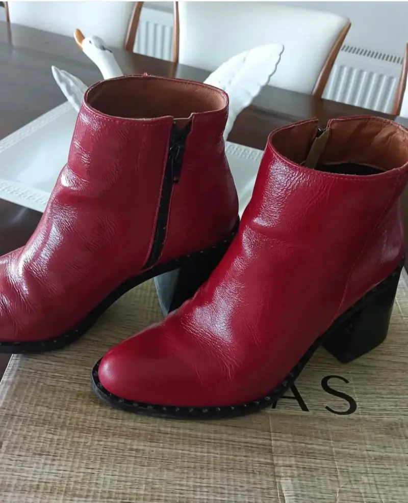 Botines rojos de cuero con tacón 6 cms de alto - 5