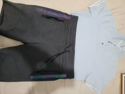 Suéter negro de lana para hombre - miniatura 5