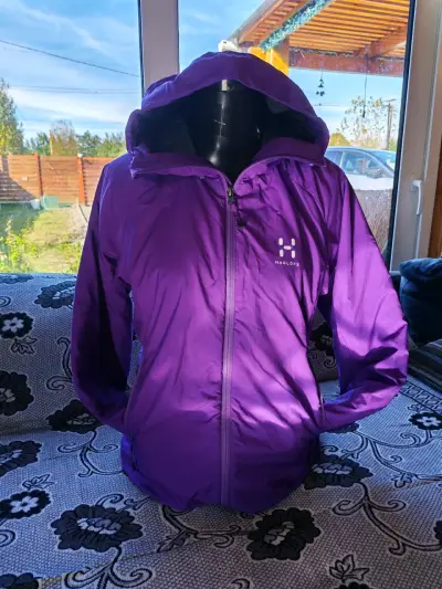 Chaqueta morada Haglöfs con capucha - miniatura 1