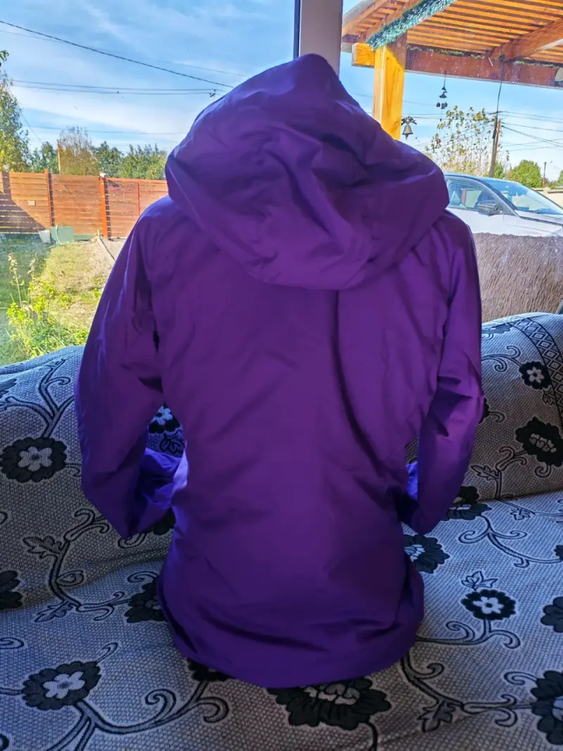 Chaqueta morada Haglöfs con capucha - 2