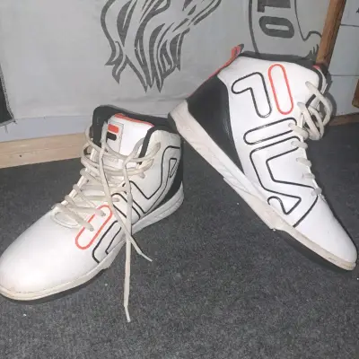 Zapatillas FILA blancas de caña alta - miniatura 1