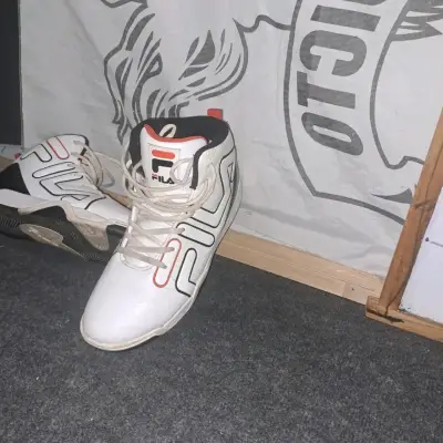 Zapatillas FILA blancas de caña alta - miniatura 3
