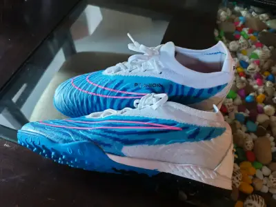 Zapatillas deportavas - miniatura 1