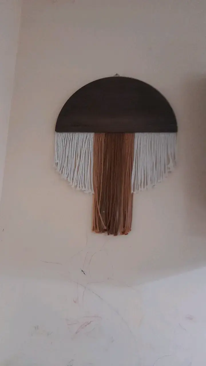 Decoración de pared boho con flecos - 2