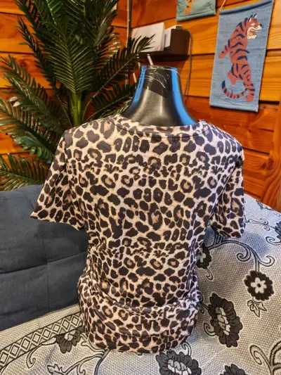Polera estampado animal print - miniatura 2