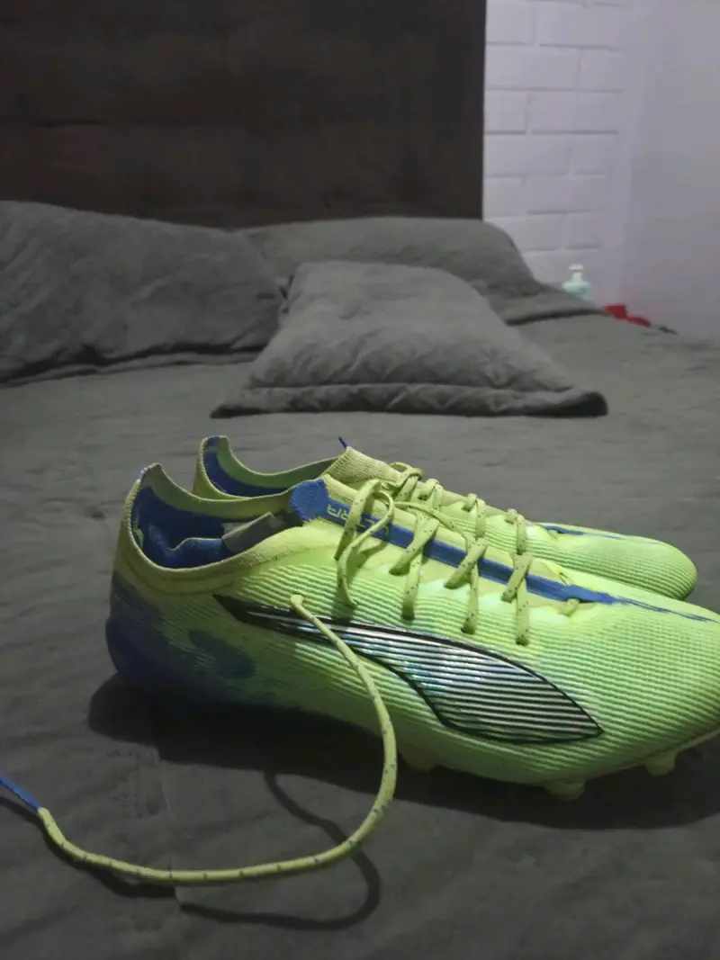 Zapatillas de fútbol Puma amarillas - 2