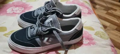 Zapatillas Converse All Star negras y grises - miniatura 1