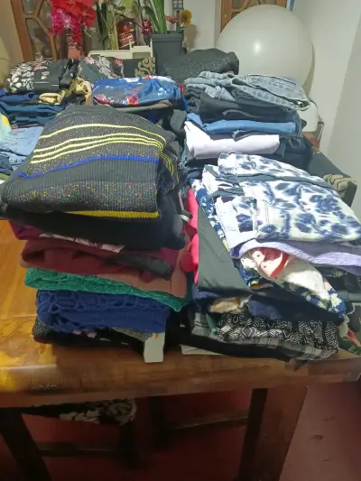 Lote de ropa de invierno y verano variada - miniatura 6