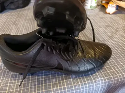 Zapatos de futbol número 41 para pie  delgado - miniatura 4