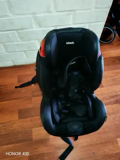 Silla de auto Infanti negra - miniatura 1