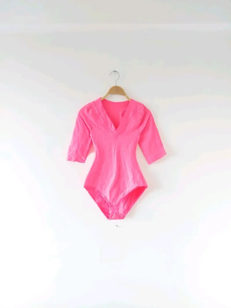 Body rosa de manga larga