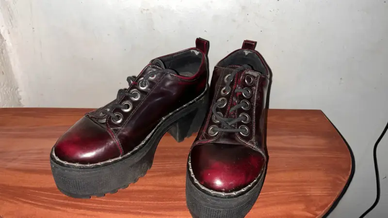 Botines de gamuza marrón con tacón - 4