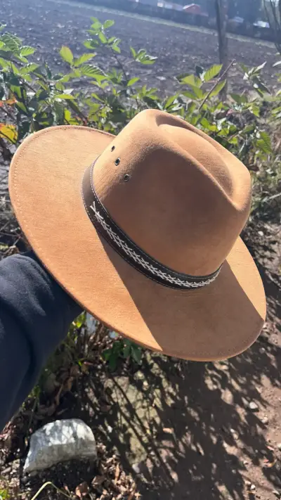 Sombrero vaquero de fieltro marrón - miniatura 3