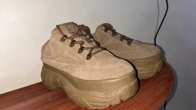 Botas de cuero marrón con cierre lateral - miniatura 2