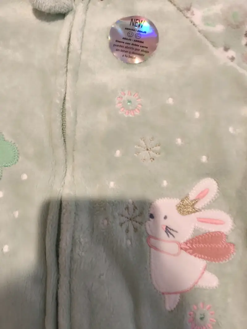 Pijama enterito de bebé verde con conejitos - 3