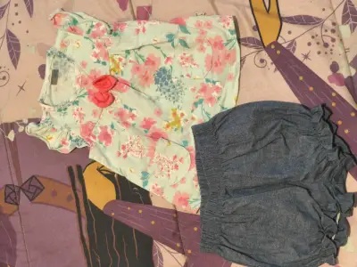 Conjunto infantil floral y short - miniatura 1