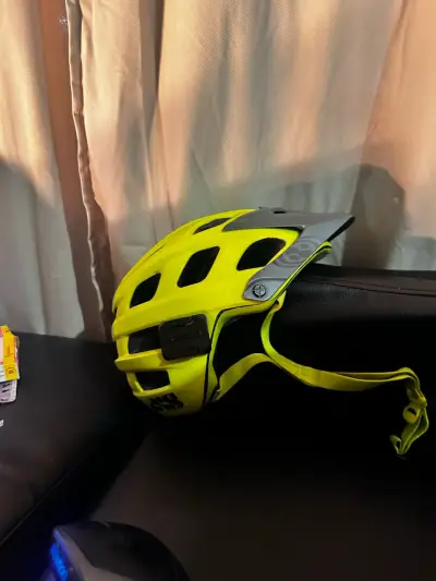 Casco marca ixs rs evo talla M - miniatura 2