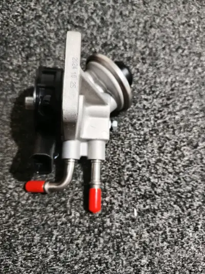 Válvula EGR para automóvil - miniatura 2