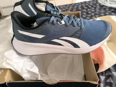 Zapatillas Reebok Energen Tech Plus Unisex - miniatura 3