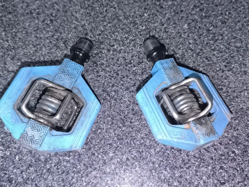 Pedales de bicicleta Crankbrothers Eggbeater azules - 2
