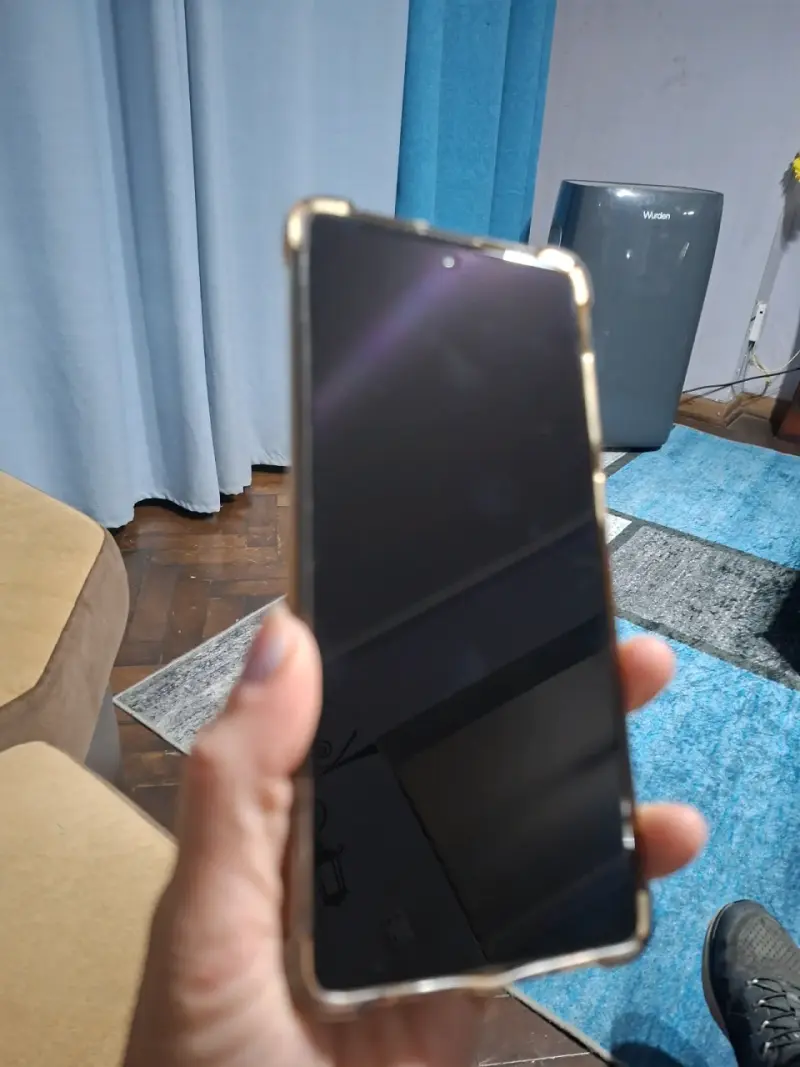 Samsung Galaxy A71 en buen estado - 4
