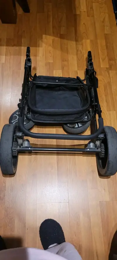 COCHE PARA BEBÉ MARCA BEBEGLO - miniatura 1