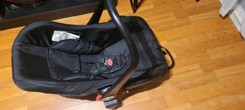 COCHE PARA BEBÉ MARCA BEBEGLO - 5