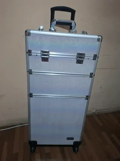 Maleta organizadora de maquillaje - miniatura 1