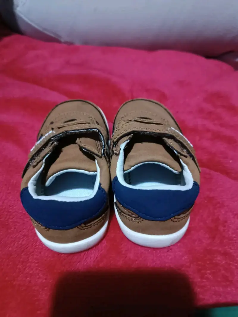Zapatillas deportivas para niño azul y blanco - 4
